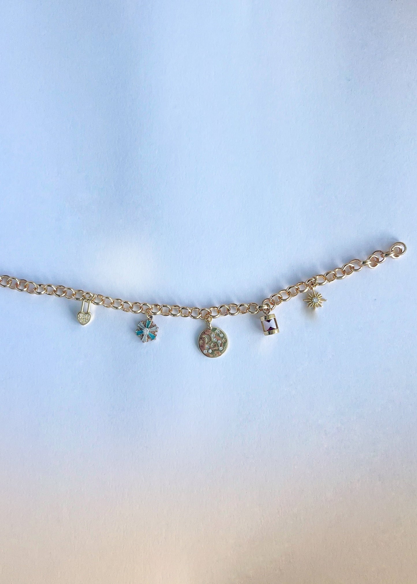 CUSTOMISABLE CHARM BRACELET (GOLD)