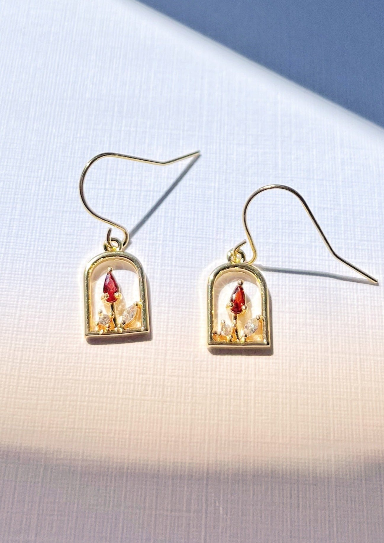 CALLIE INSPIRED EARRINGS (18K GOLD PLATED)